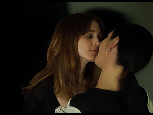 Best Lesbian Kissing Porn Videos